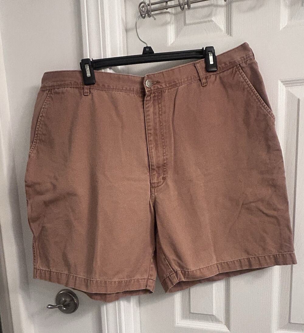 Vintage Woolrich Men’s Size 40 Brown Casual Chino Shorts Flat Front